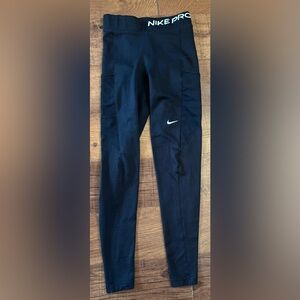 Nike pro Womens leggings Thermafit Sz XS extra small
